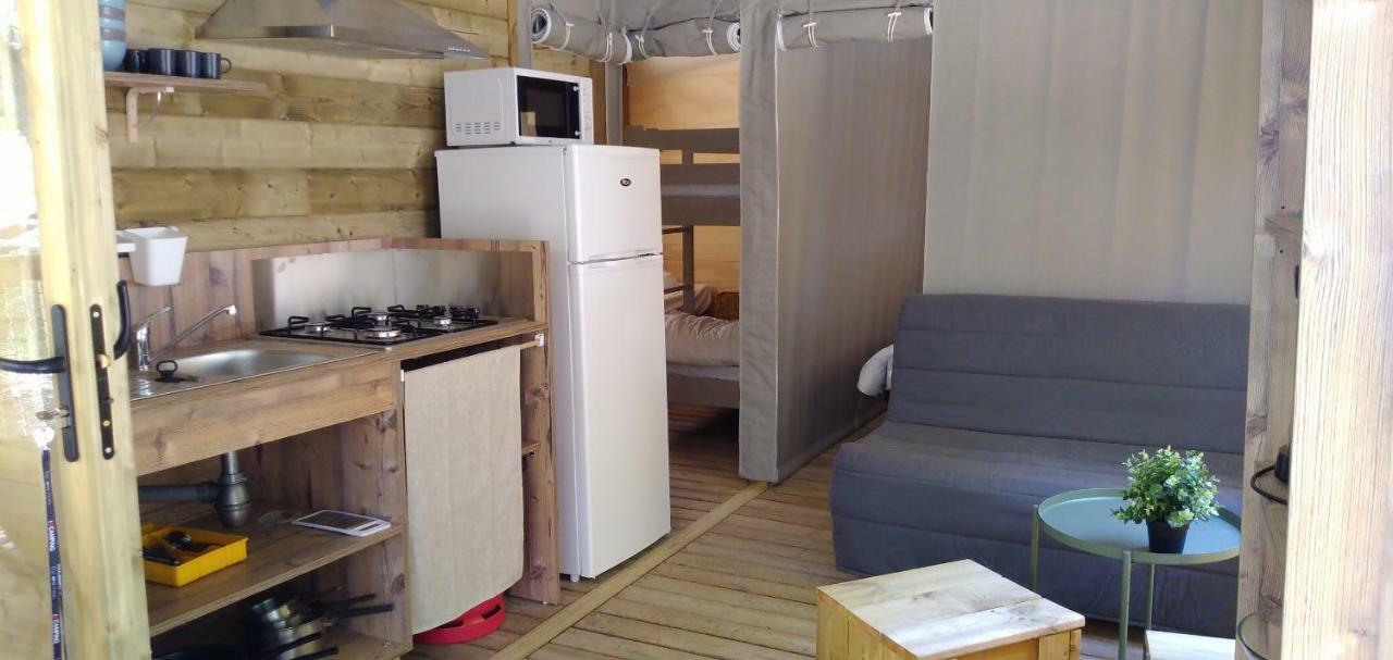 Camping La Grangeonne エスパラン・ド・ヴェルドン エクステリア 写真